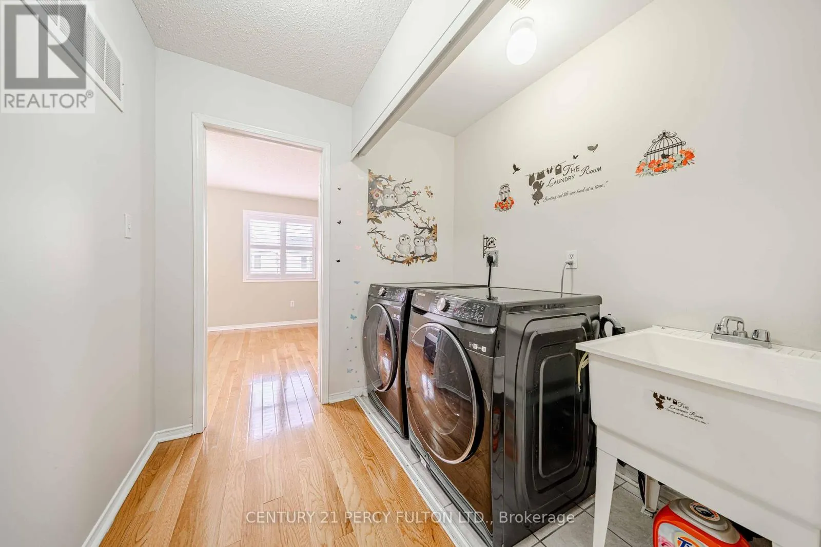 157 BILLINGSLEY CRESCENT