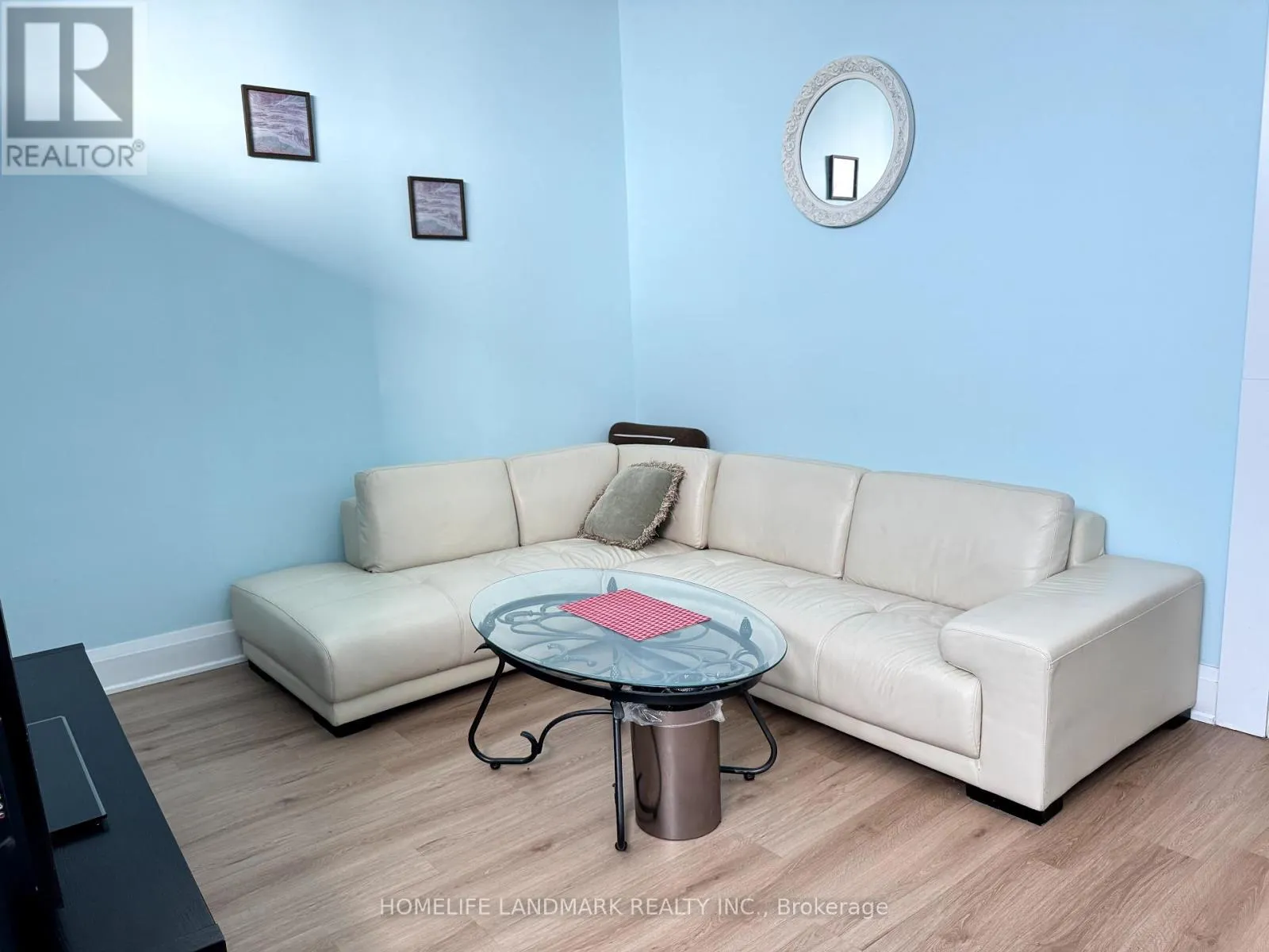 UNIT 3 - 33 LUZON AVENUE