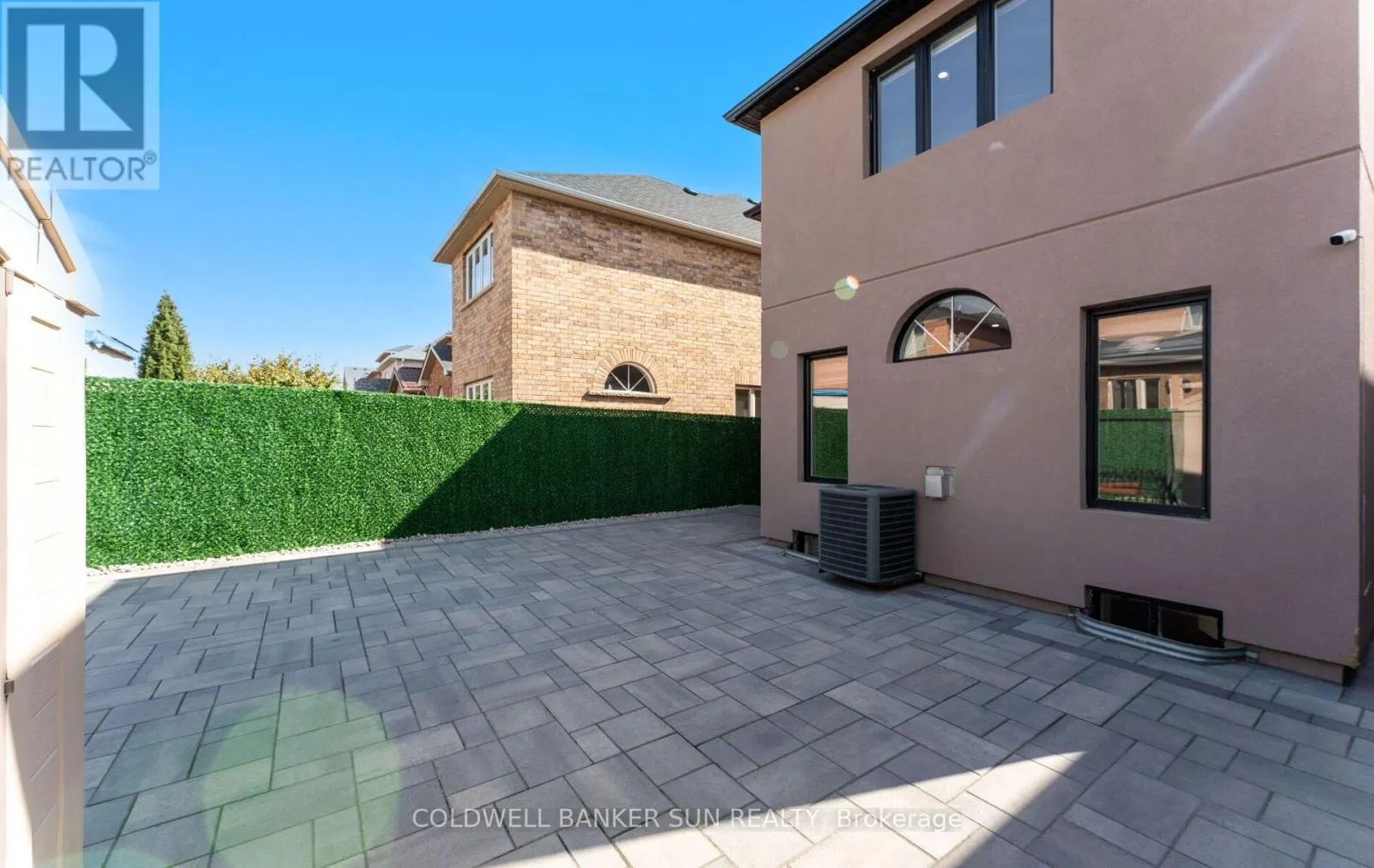 164 CANADA DRIVE