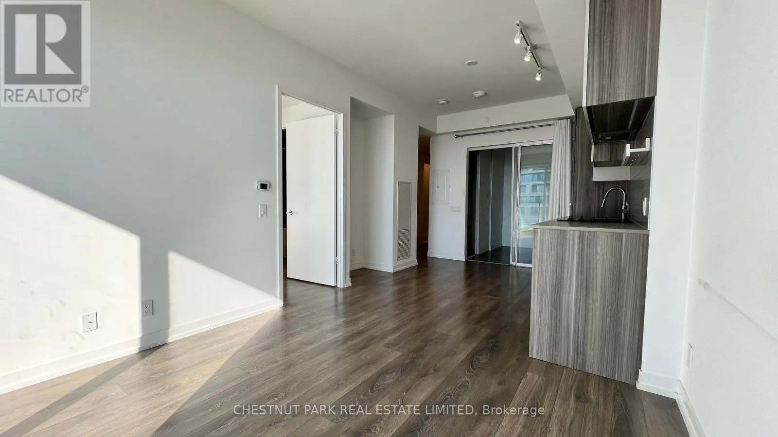 5508 - 898 PORTAGE PARKWAY