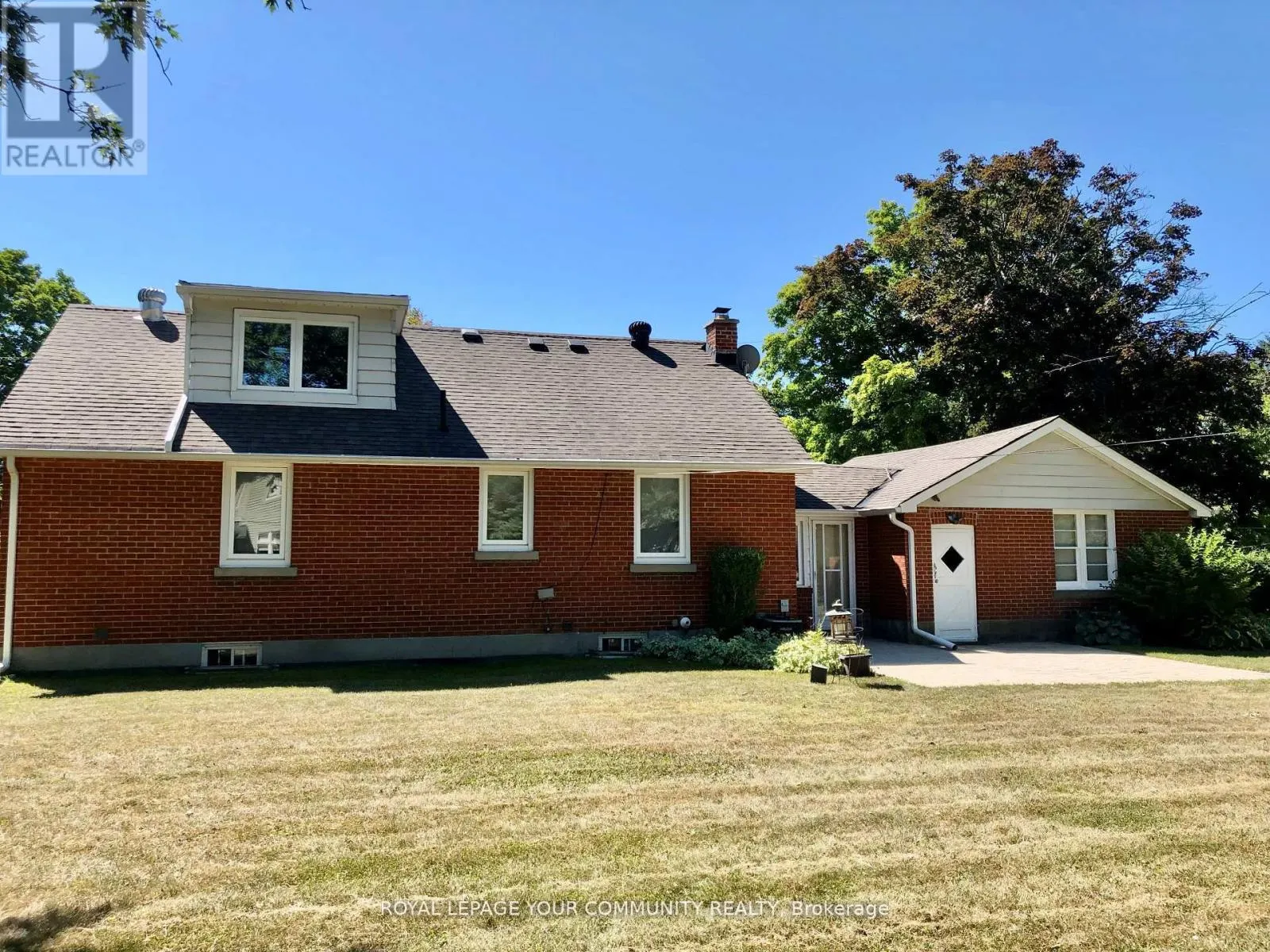 UPPER - 134 JAMES STREET