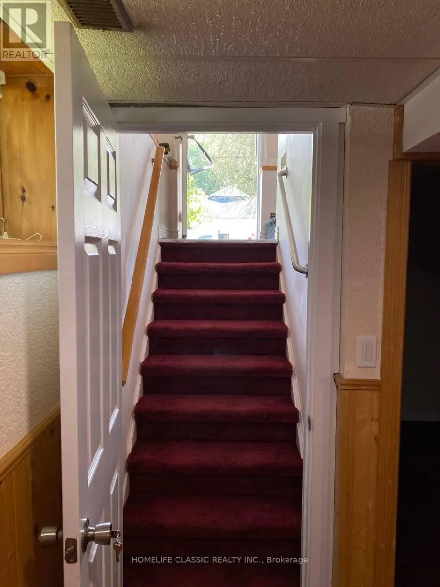 226 ROYAL ROAD