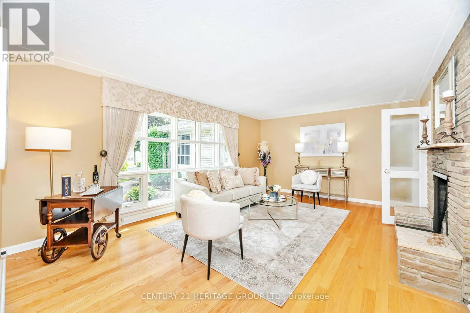 22 POPLAR DRIVE