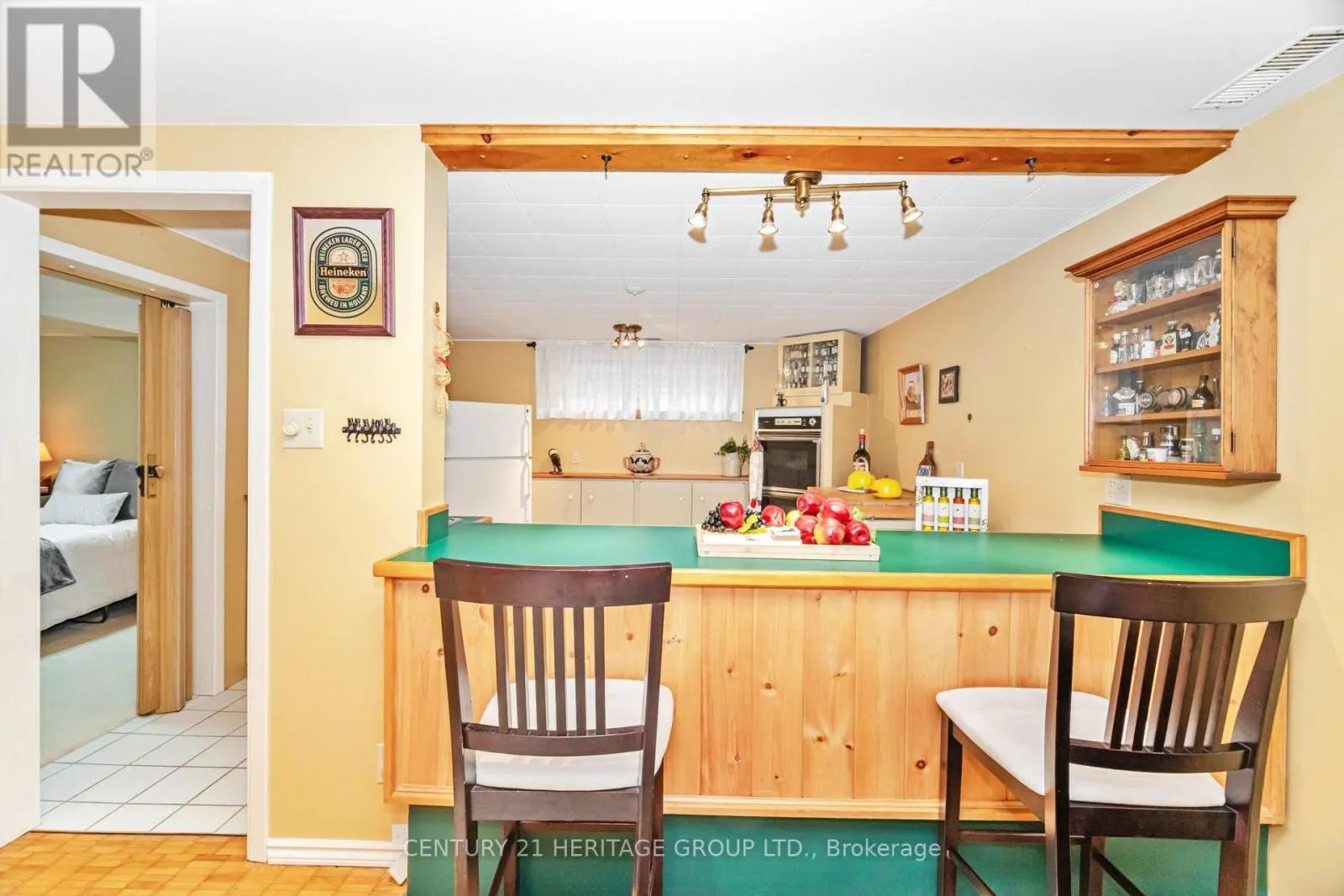 22 POPLAR DRIVE