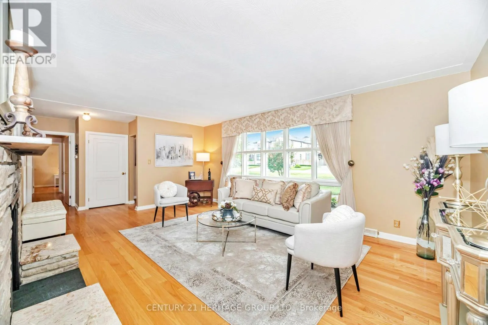22 POPLAR DRIVE