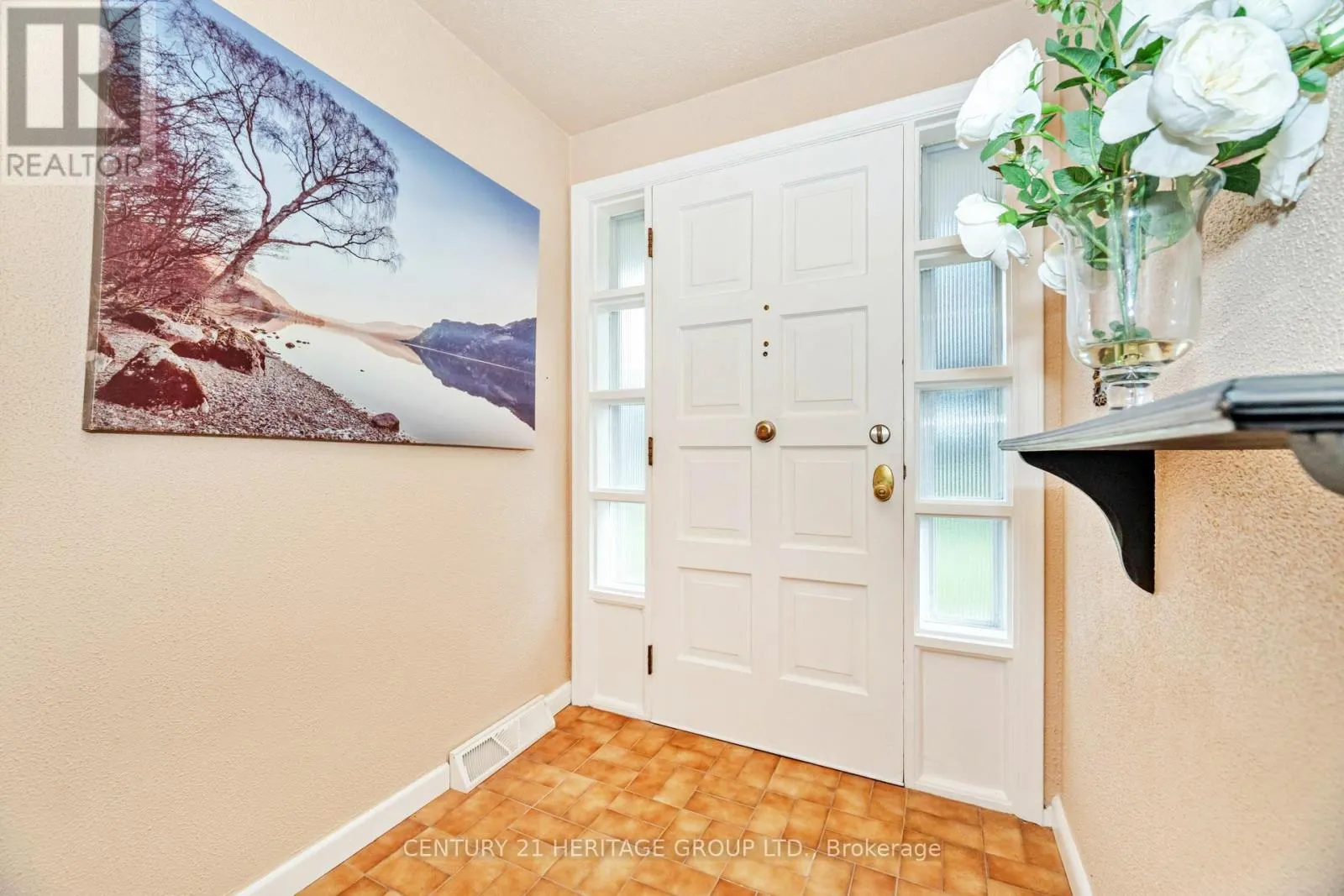 22 POPLAR DRIVE