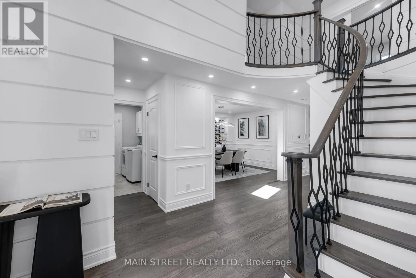 36 NELSON CIRCLE