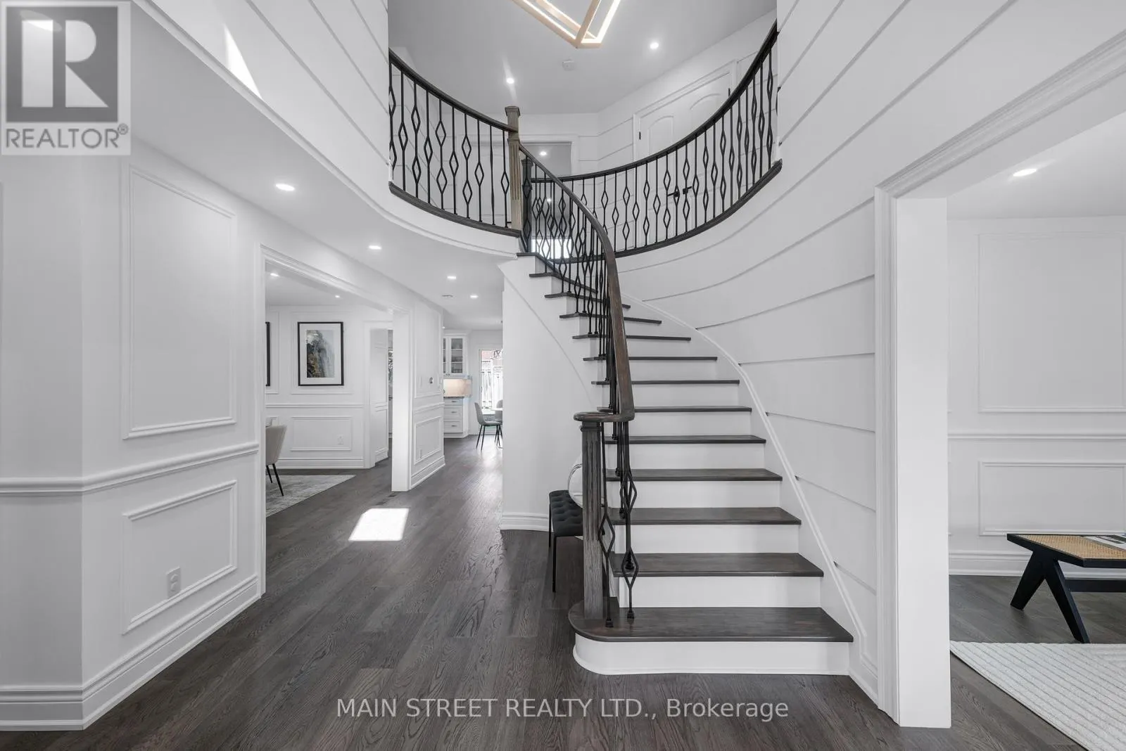 36 NELSON CIRCLE