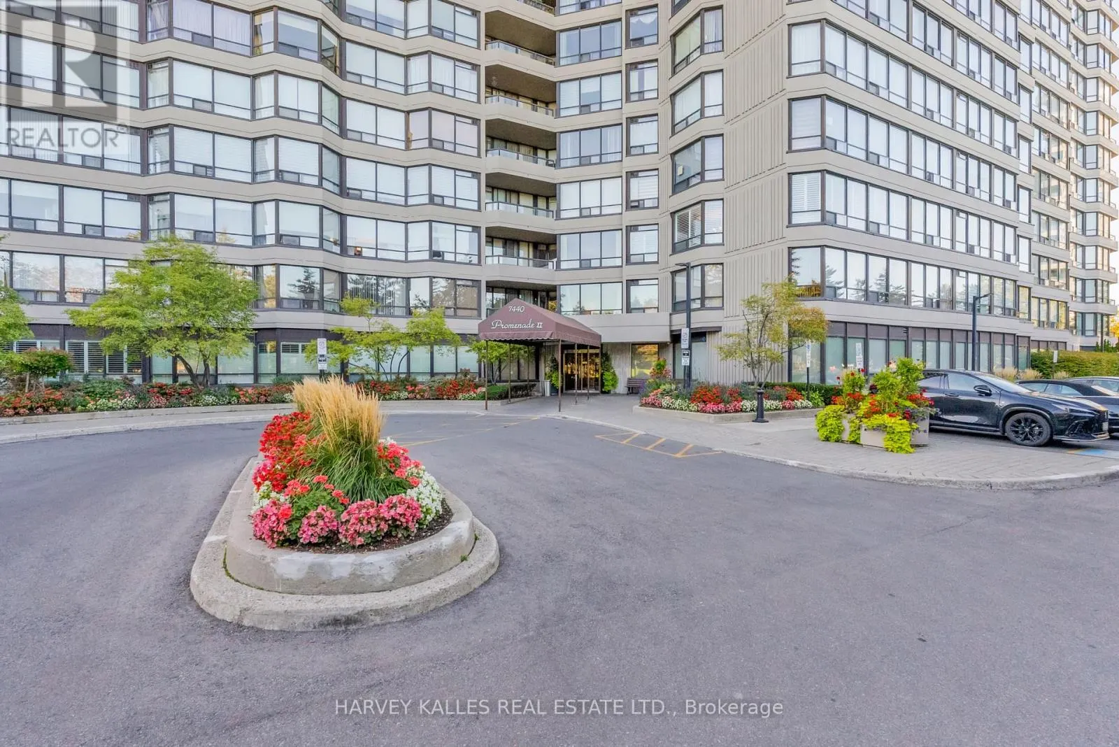 1411 - 7440 BATHURST STREET