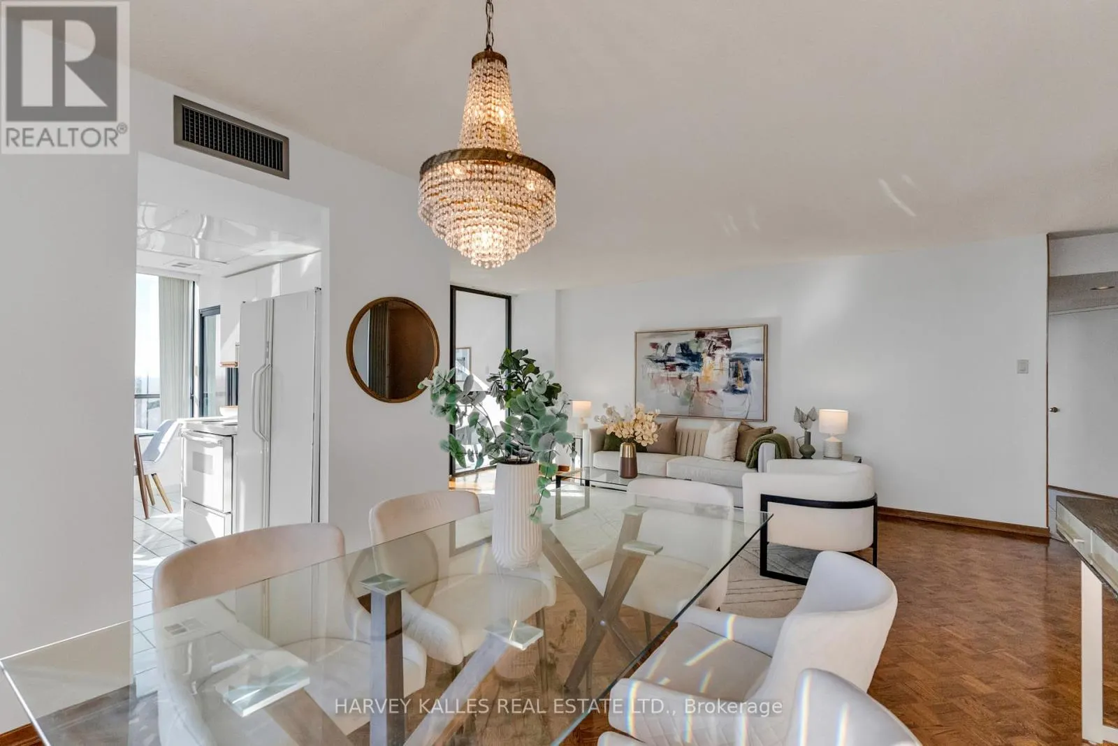 1411 - 7440 BATHURST STREET