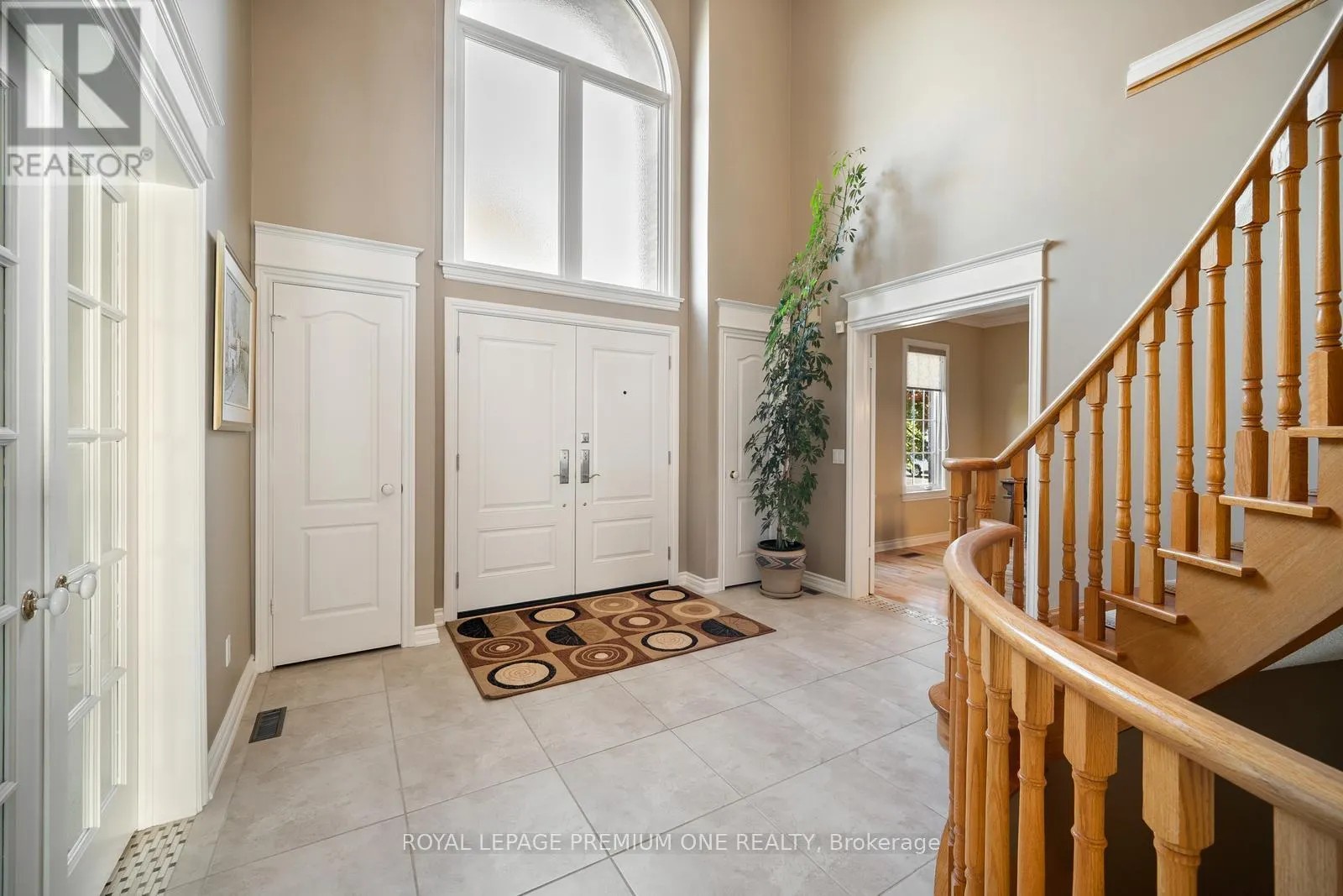 536 VILLAGE PARKWAY