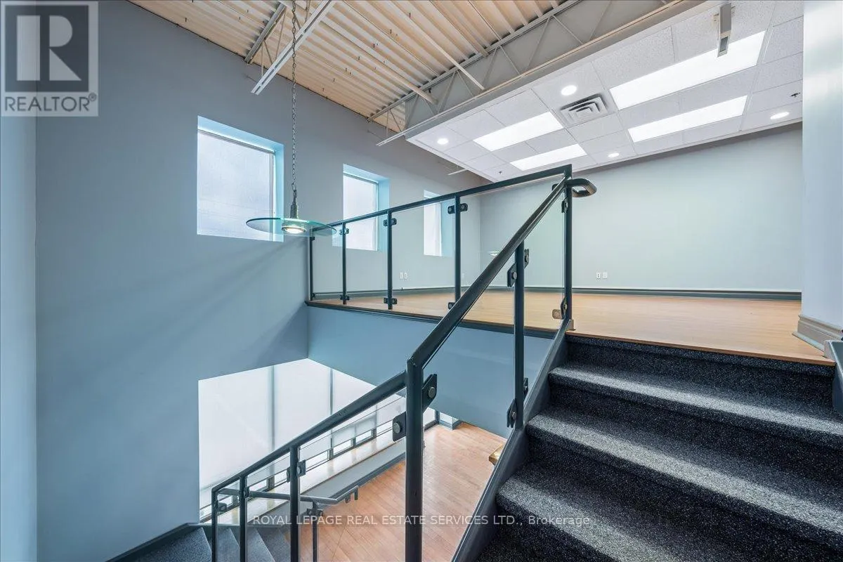6 - 355 HARRY WALKER PARKWAY