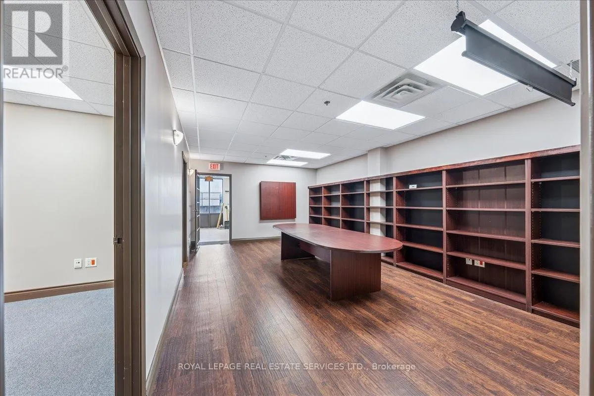 6 - 355 HARRY WALKER PARKWAY