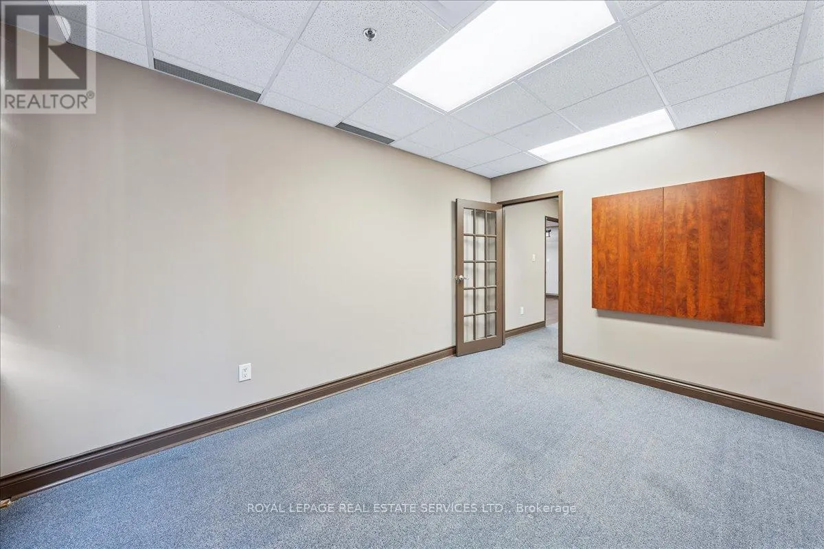6 - 355 HARRY WALKER PARKWAY