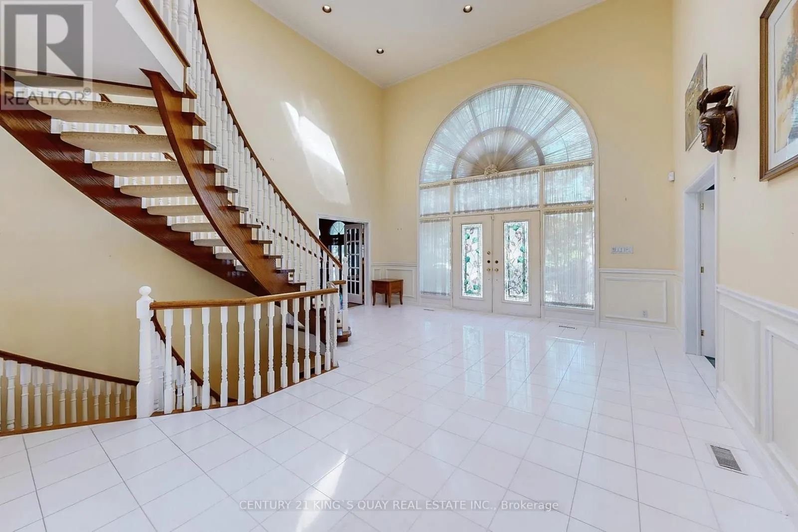 20 LIMCOMBE DRIVE
