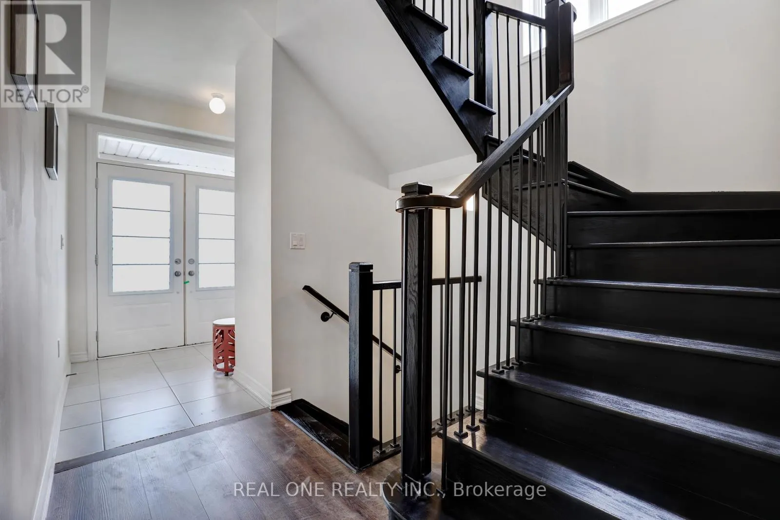 148 HAWKINS STREET