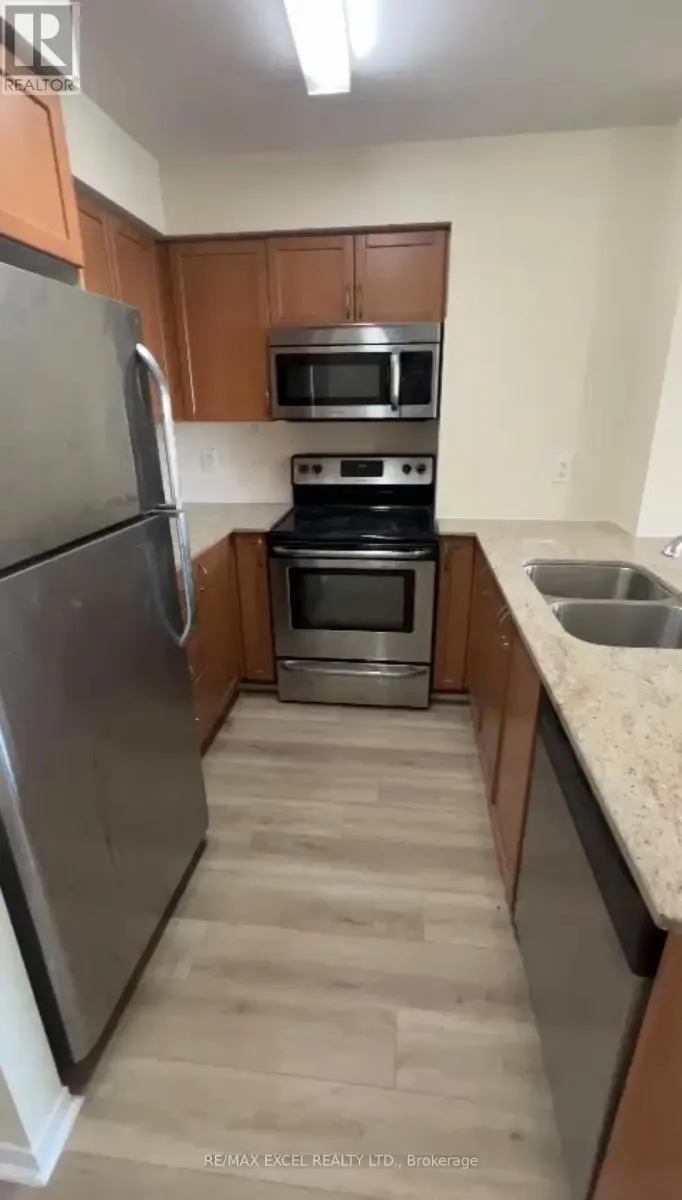 707 - 75 KING WILLIAM CRESCENT