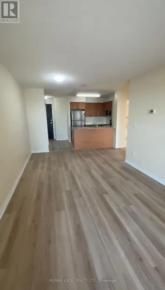 707 - 75 KING WILLIAM CRESCENT