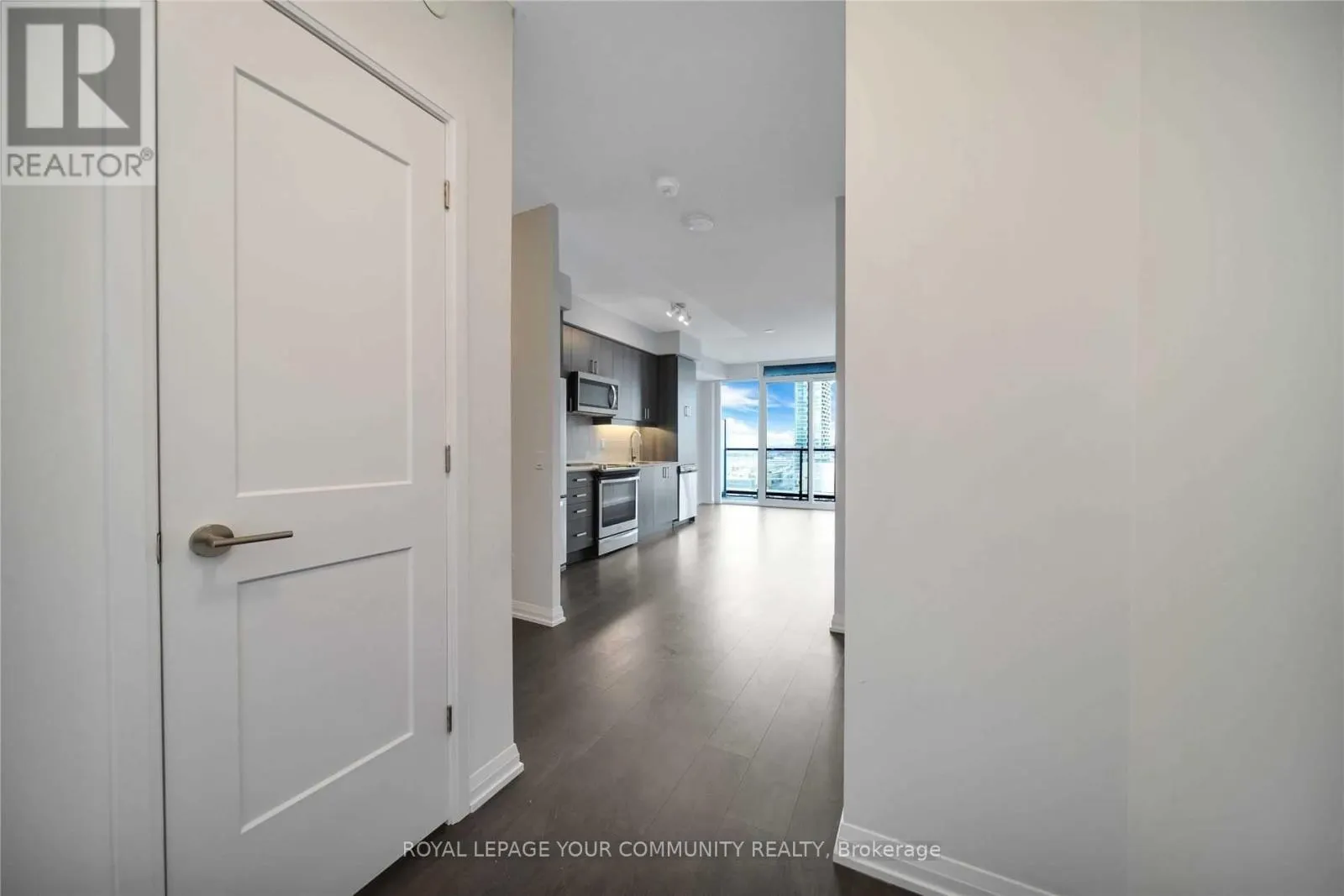 1211 - 7895 JANE STREET