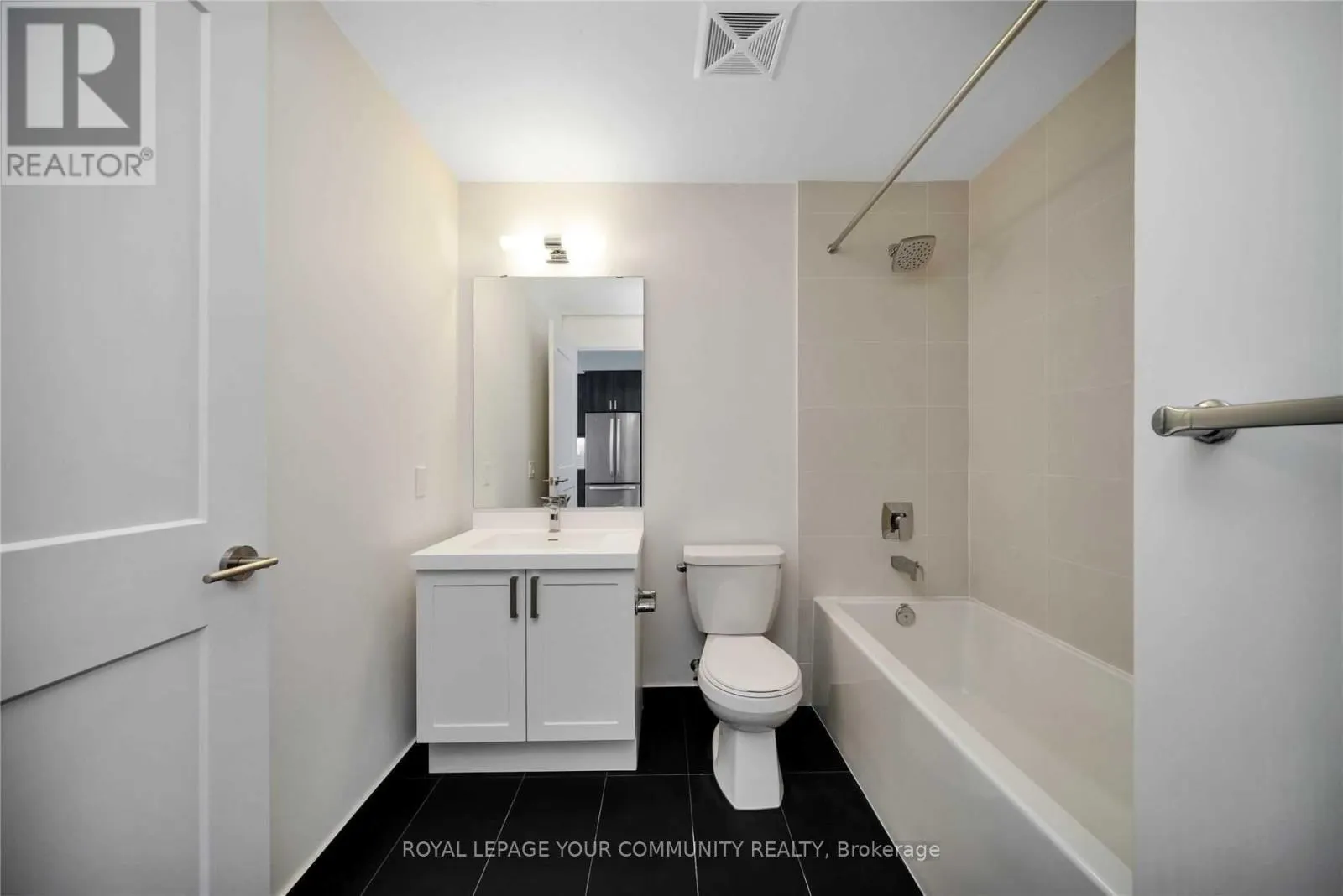 1211 - 7895 JANE STREET
