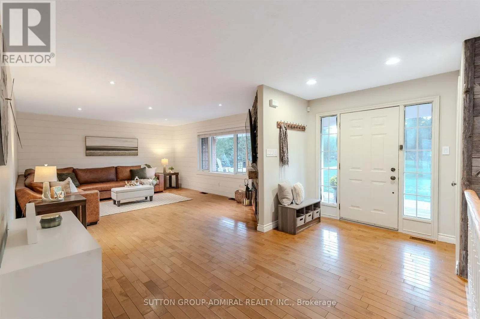 250 DENNEY DRIVE