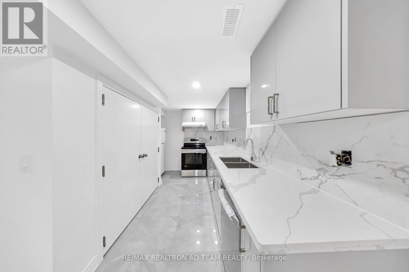 BSMNT - 18 WINDRIDGE DRIVE