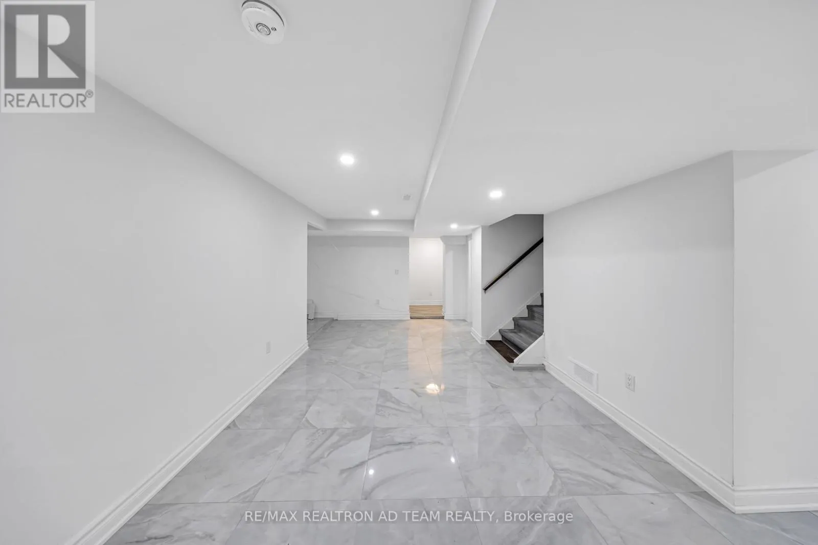 BSMNT - 18 WINDRIDGE DRIVE
