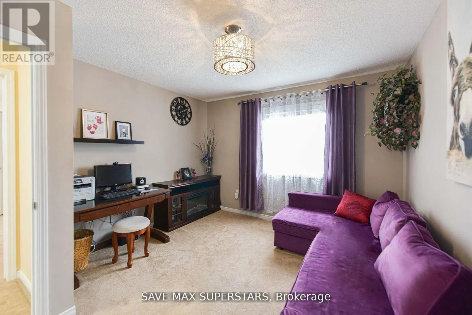 1246 LESLIE DRIVE