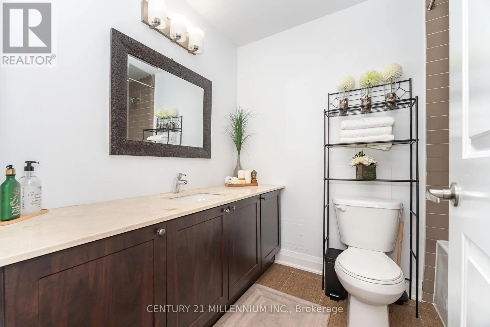 217 - 24 WOODSTREAM BOULEVARD