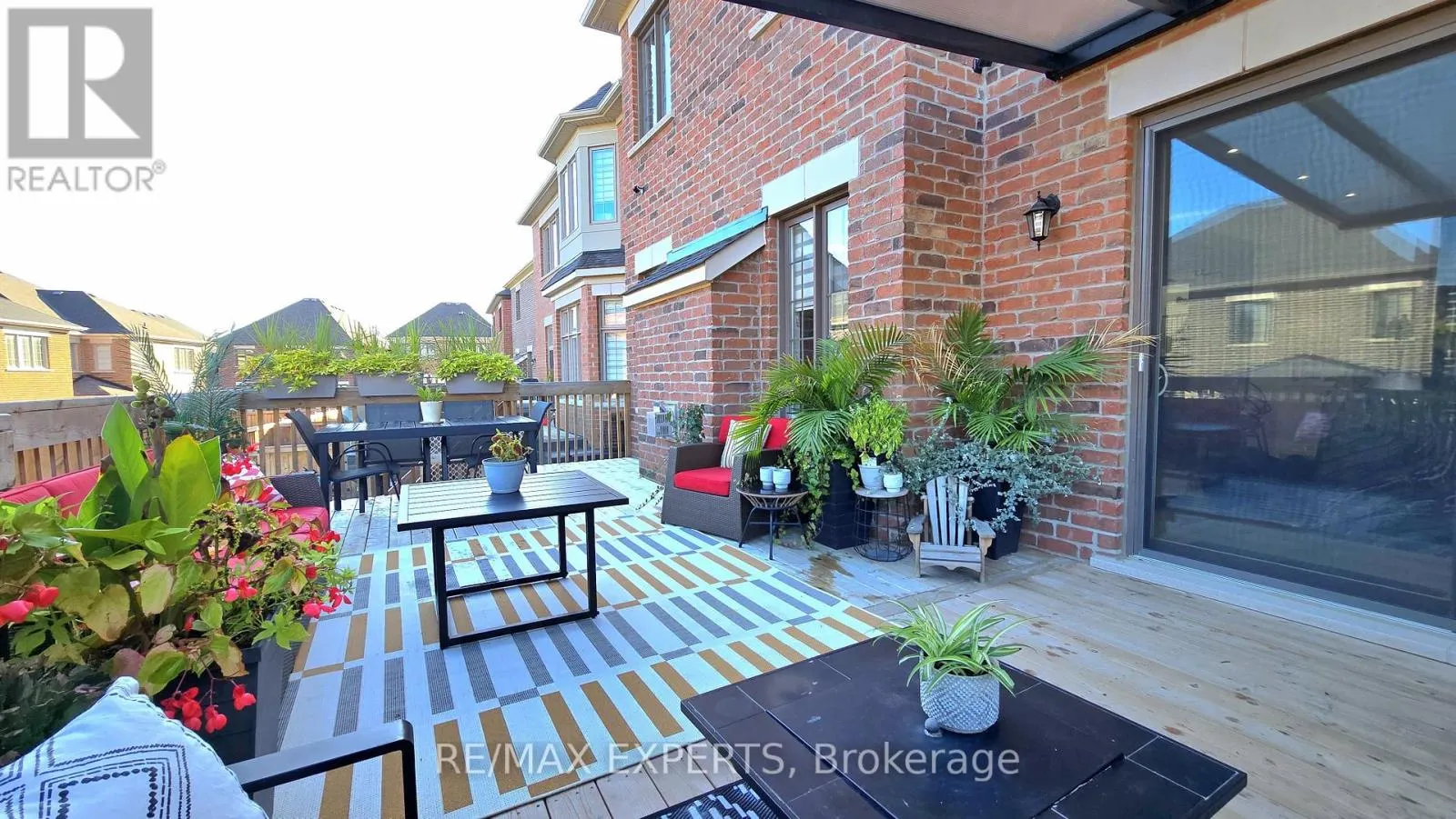 38 CHORUS CRESCENT