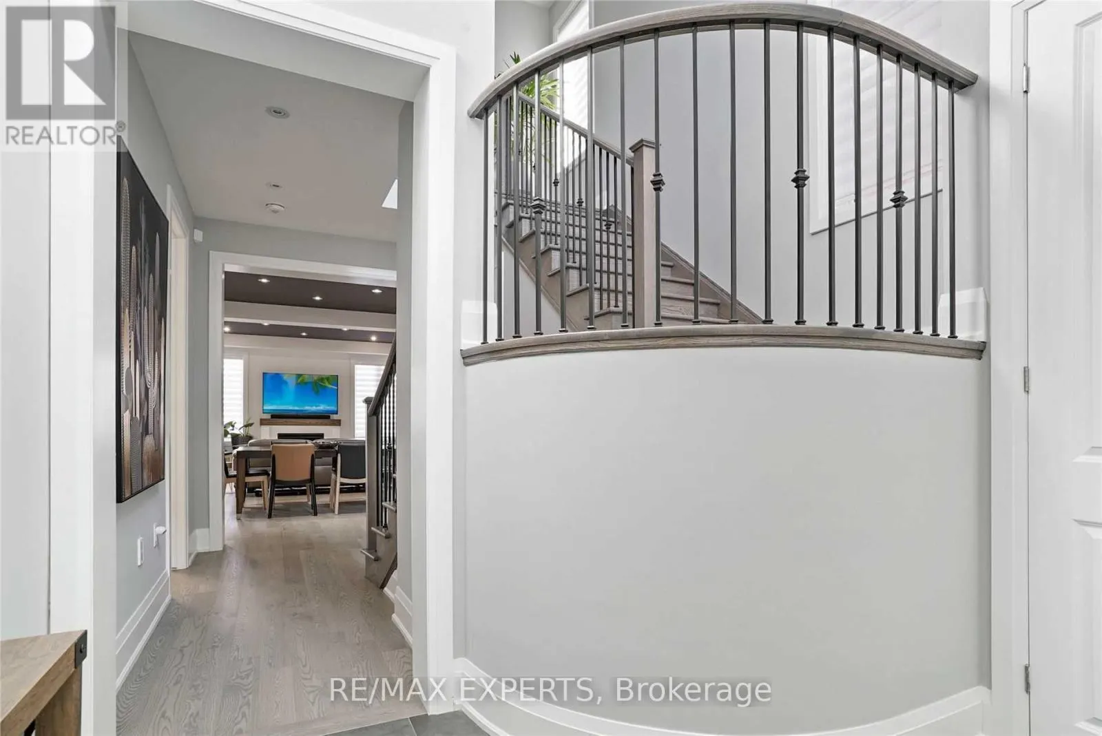 38 CHORUS CRESCENT
