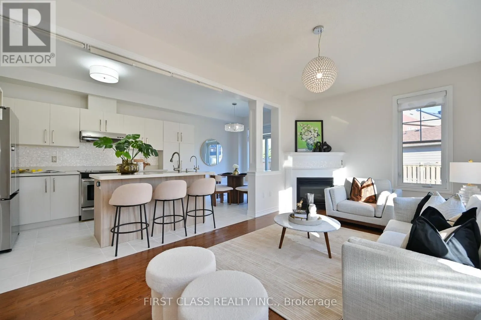 12 PRINCESS DIANA DRIVE
