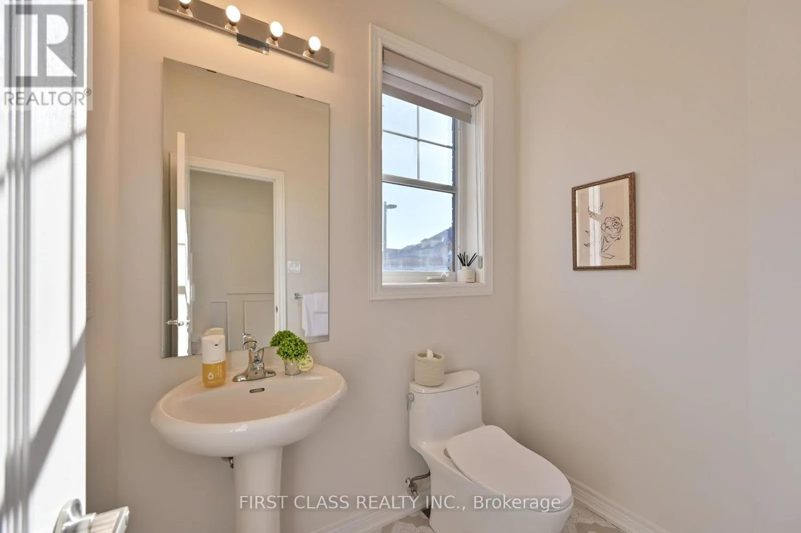 12 PRINCESS DIANA DRIVE
