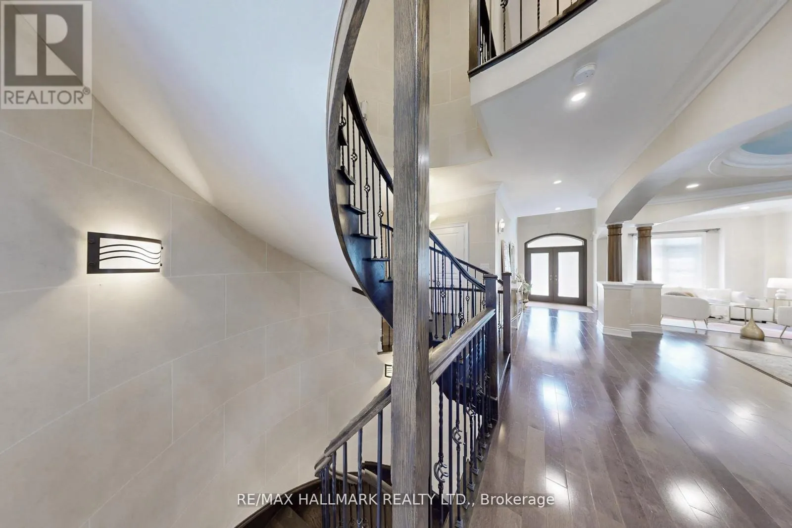 420 PARADELLE DRIVE