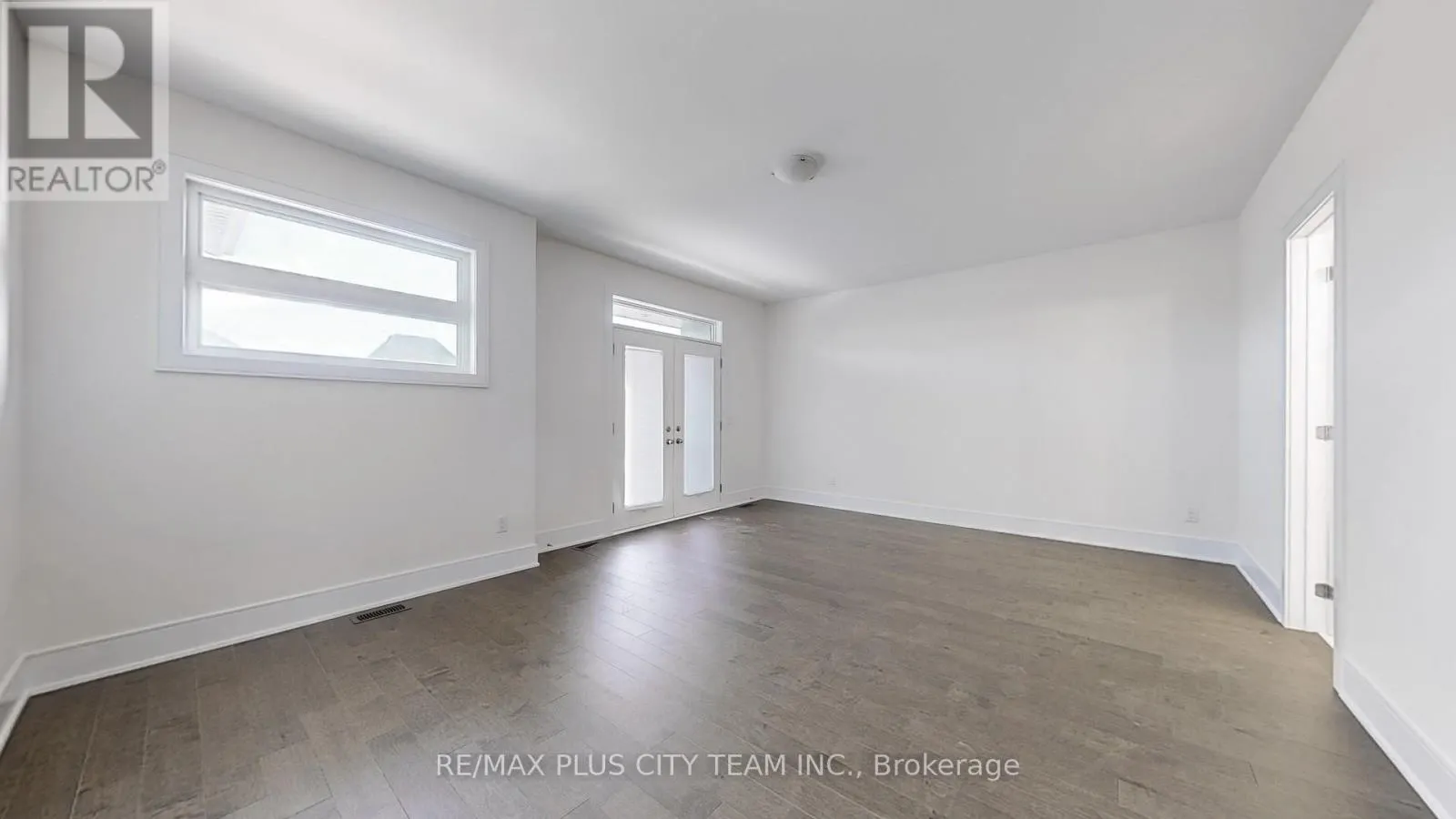 8 SAXBY FARM AVENUE