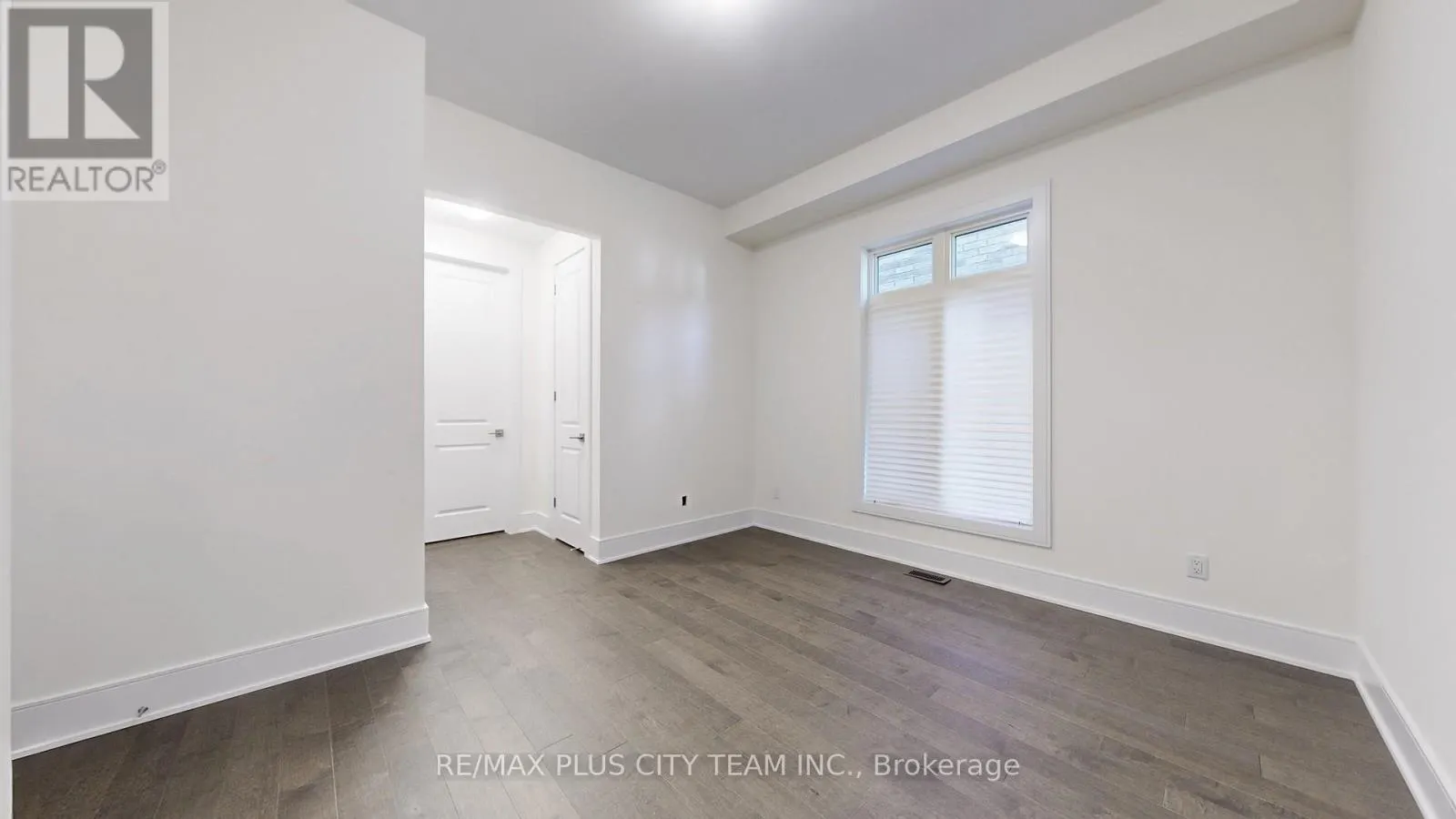 8 SAXBY FARM AVENUE