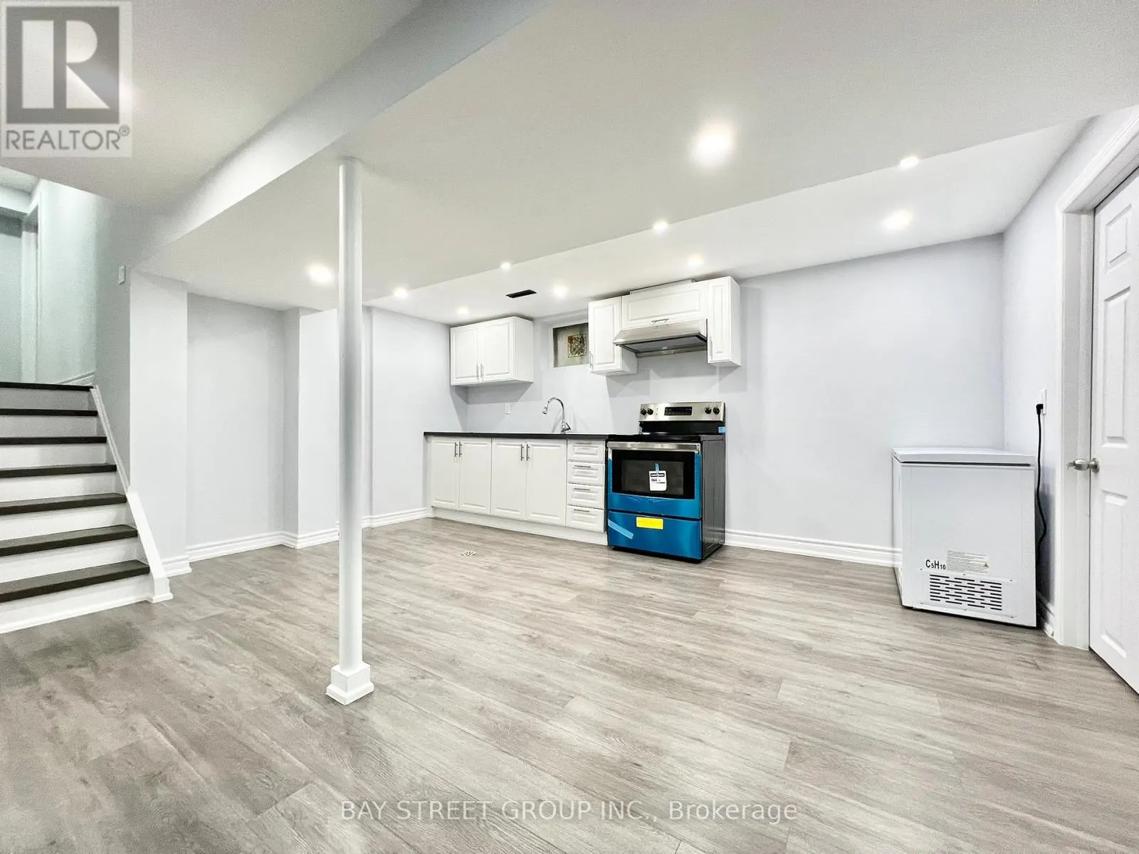 93 PARKWAY AVENUE
