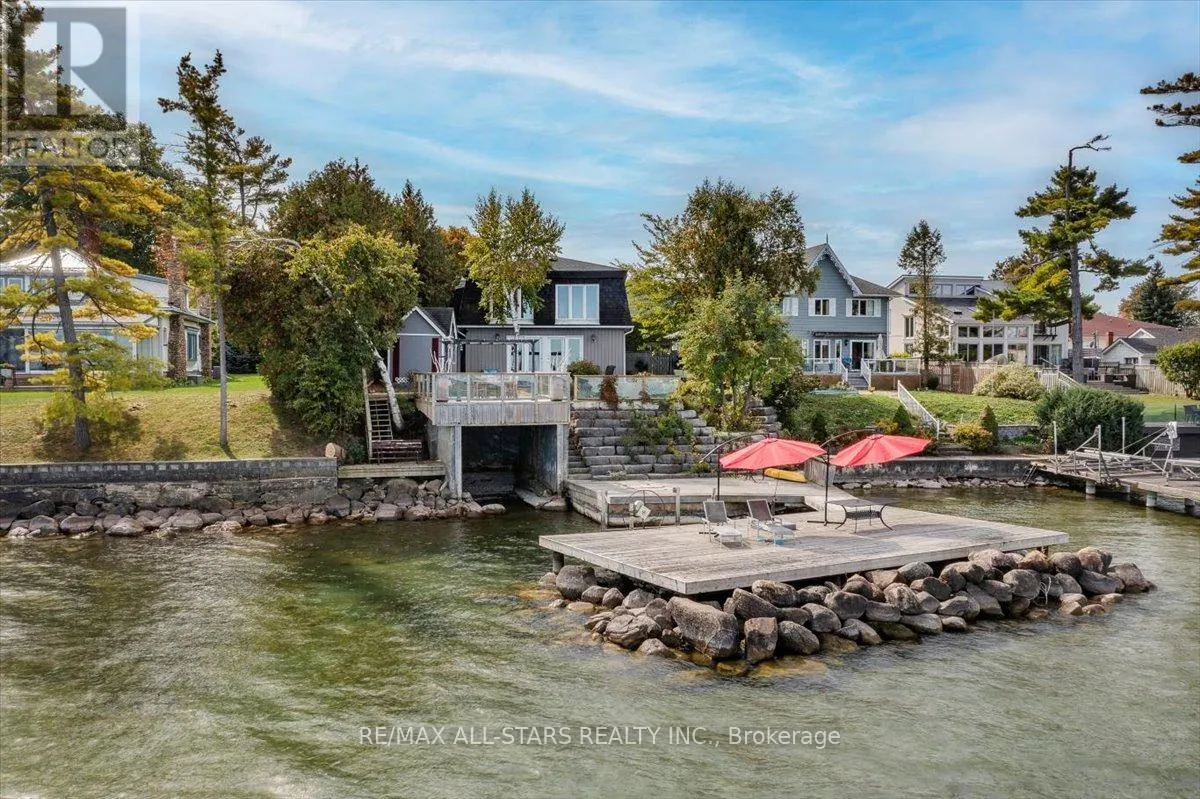 1 CEDARHURST PARK