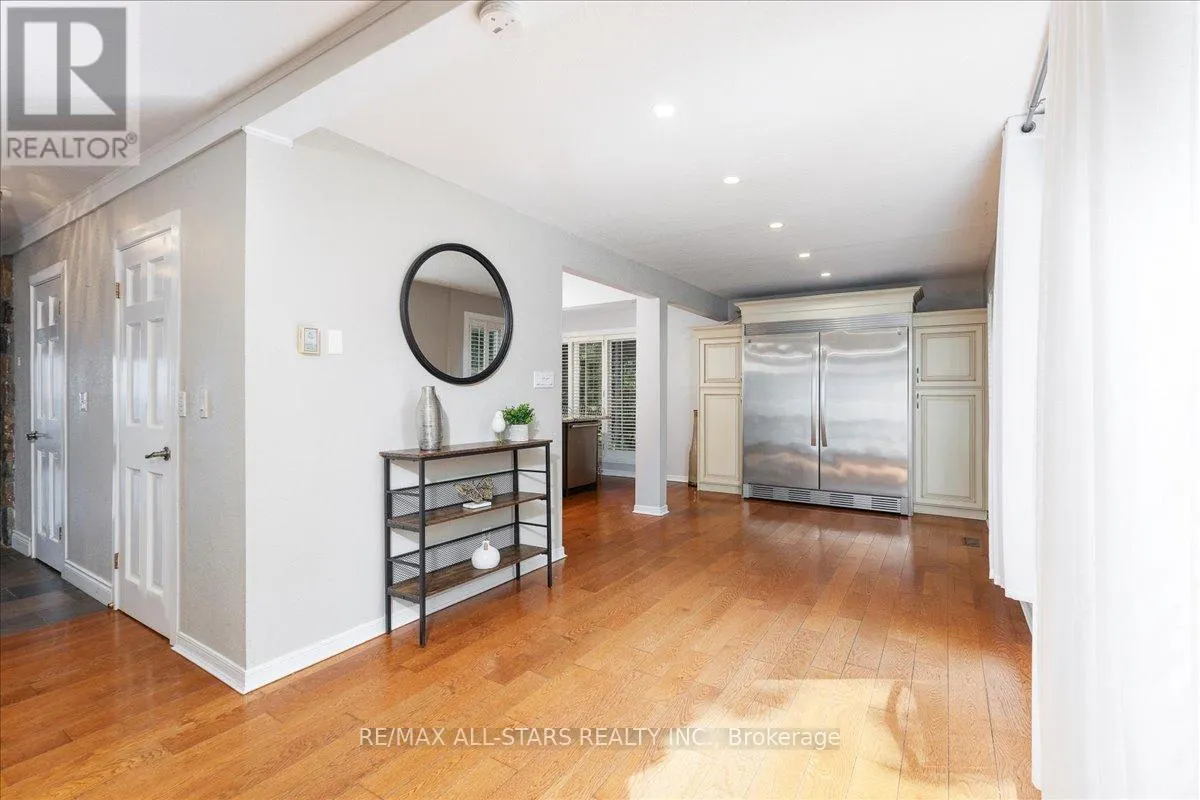 1 CEDARHURST PARK