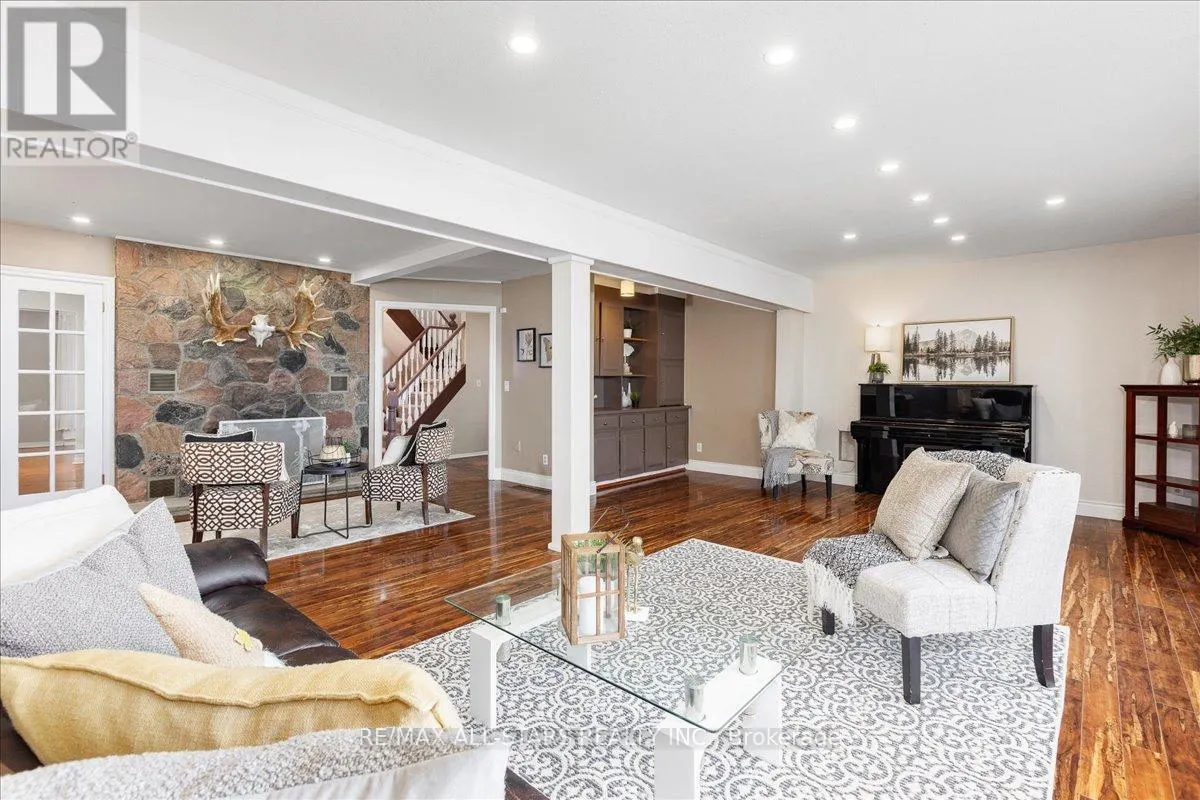 1 CEDARHURST PARK