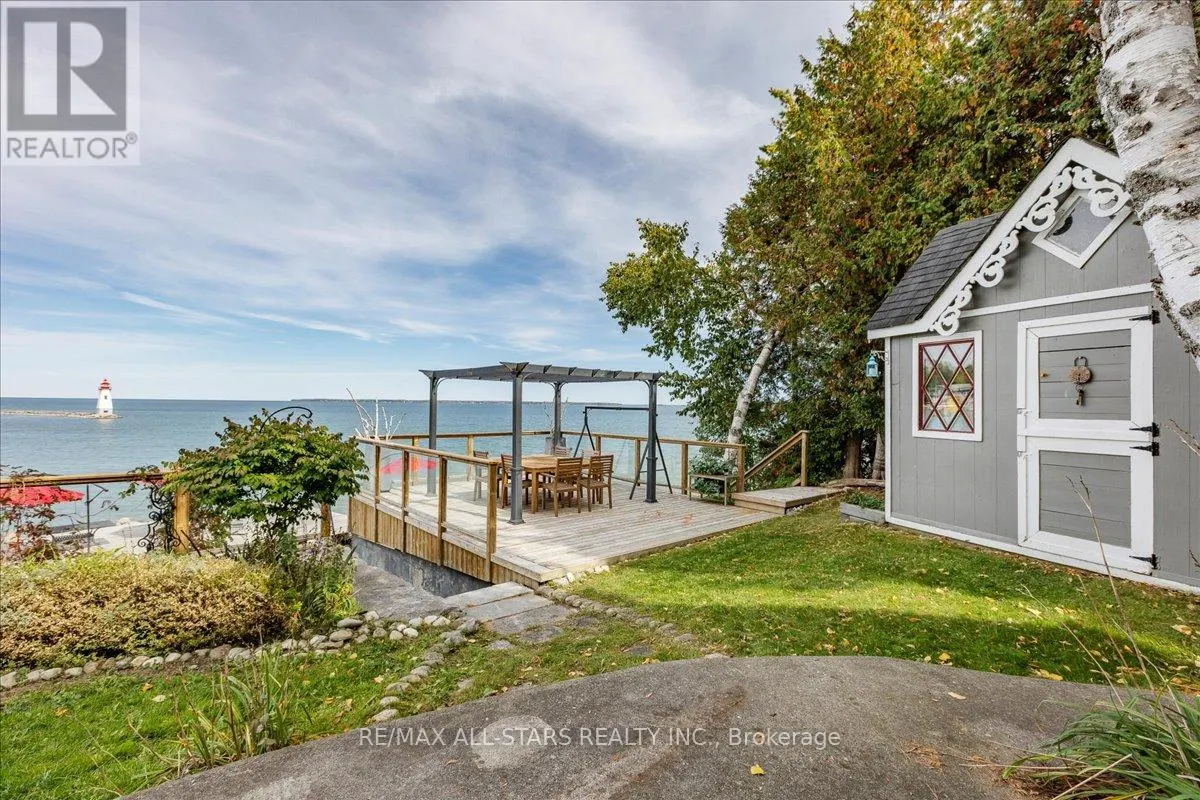 1 CEDARHURST PARK