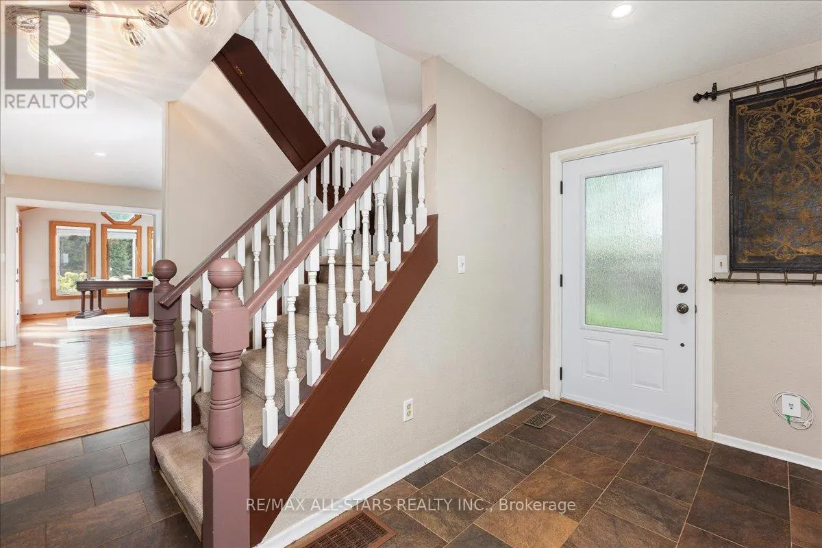 1 CEDARHURST PARK