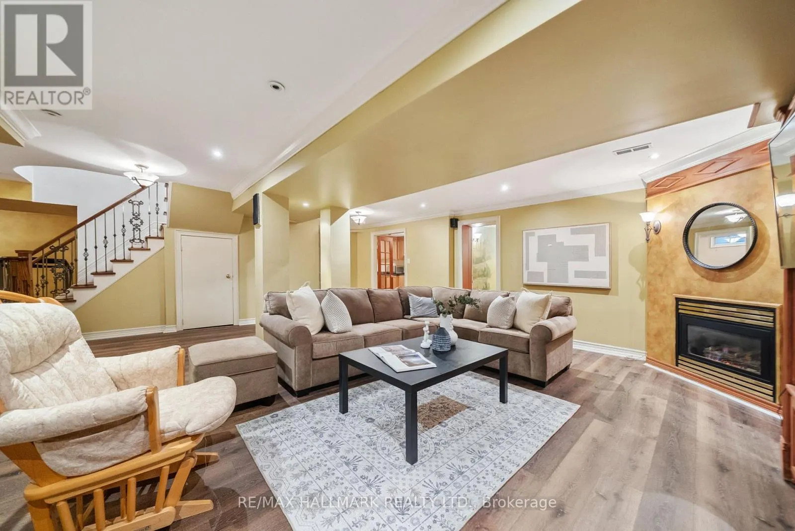 140 REEVE DRIVE