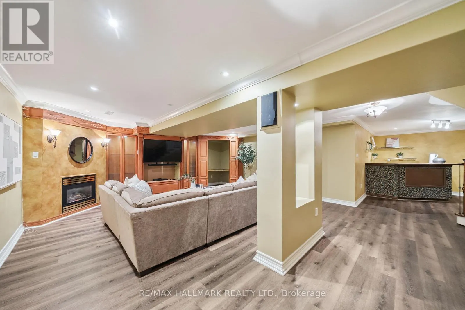 140 REEVE DRIVE