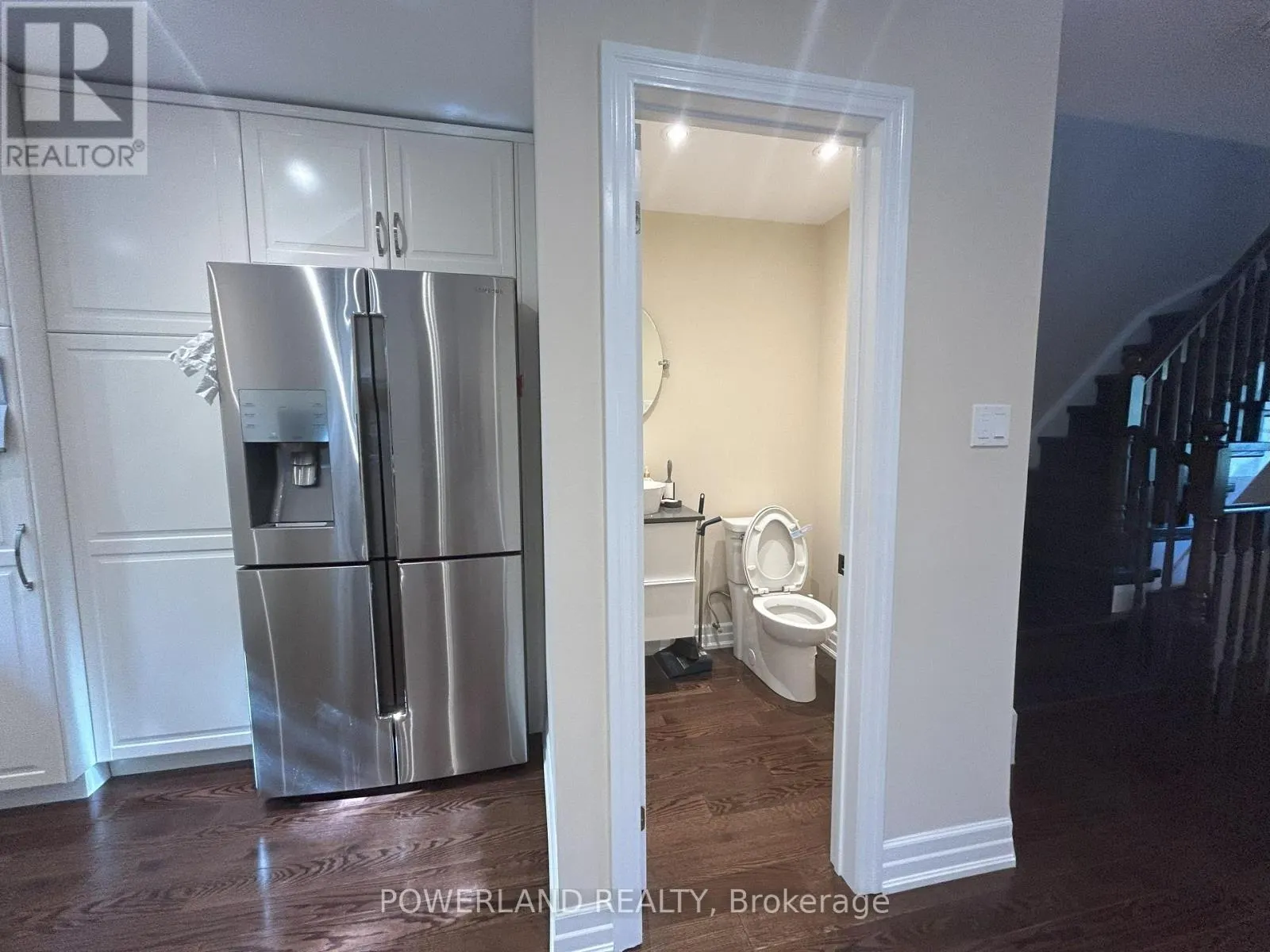 37 - 95 WELDRICK AVENUE