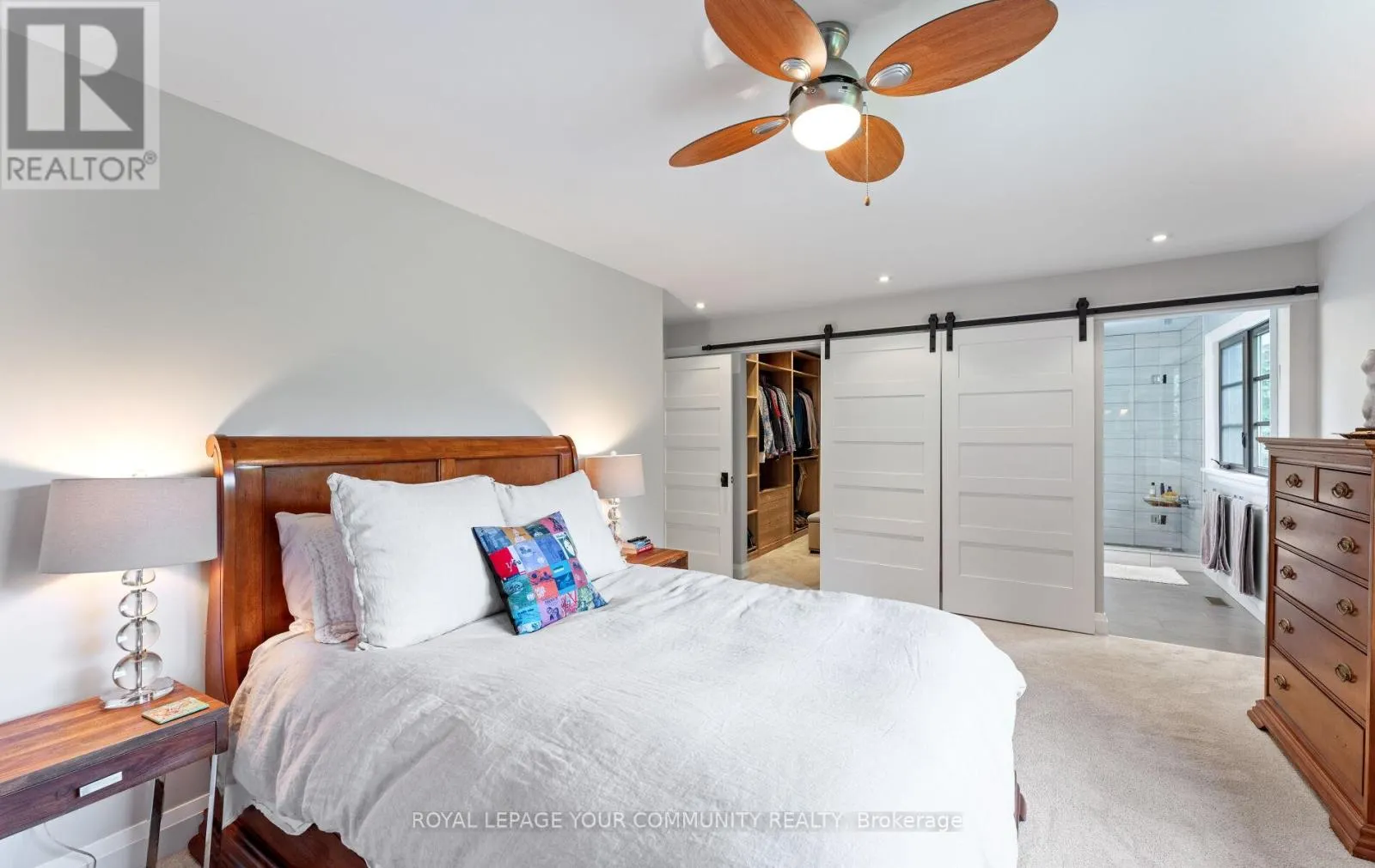 12 GLENVIEW DRIVE