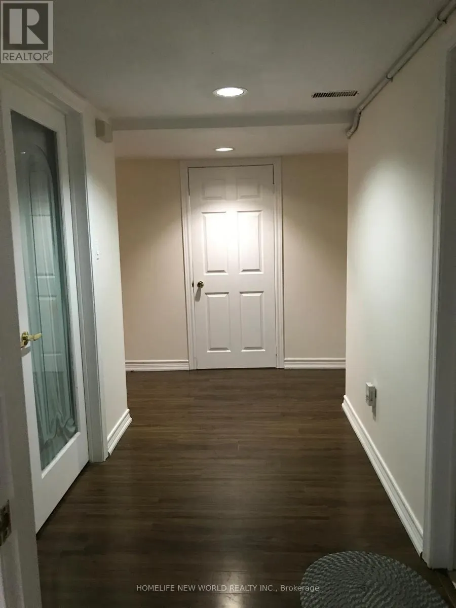 25 WESTMORELAND COURT
