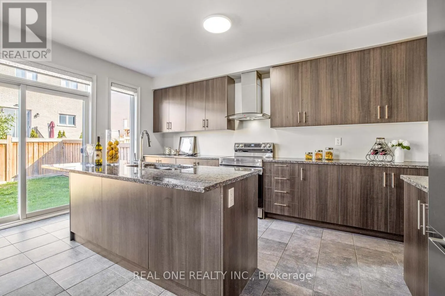24 LARKFIELD CRESCENT
