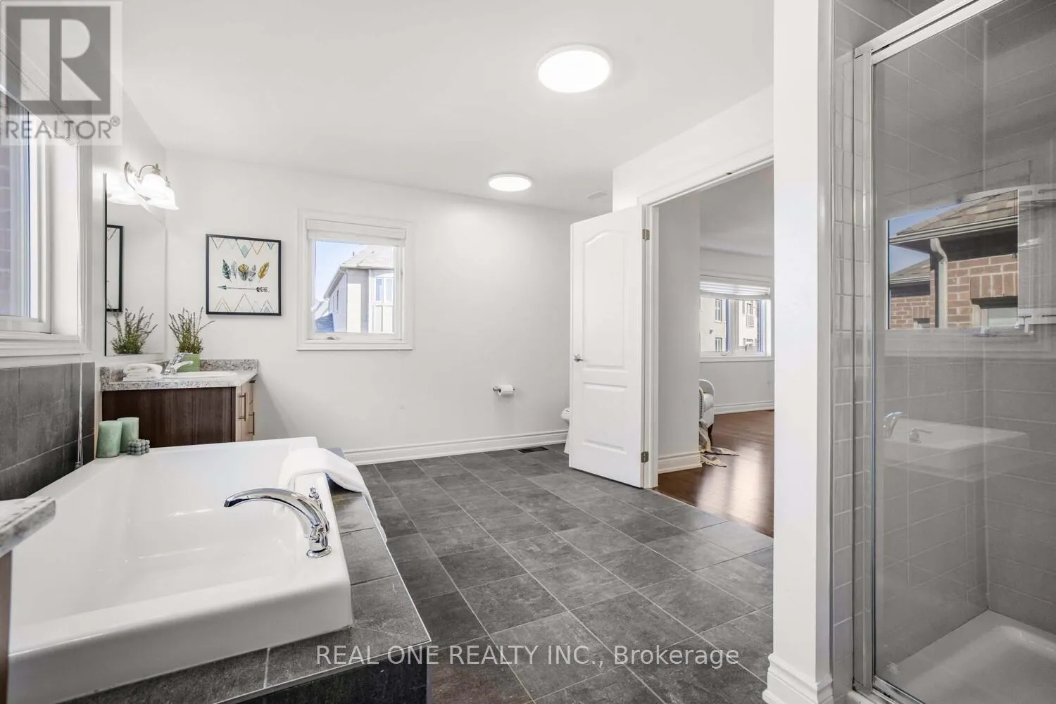 24 LARKFIELD CRESCENT
