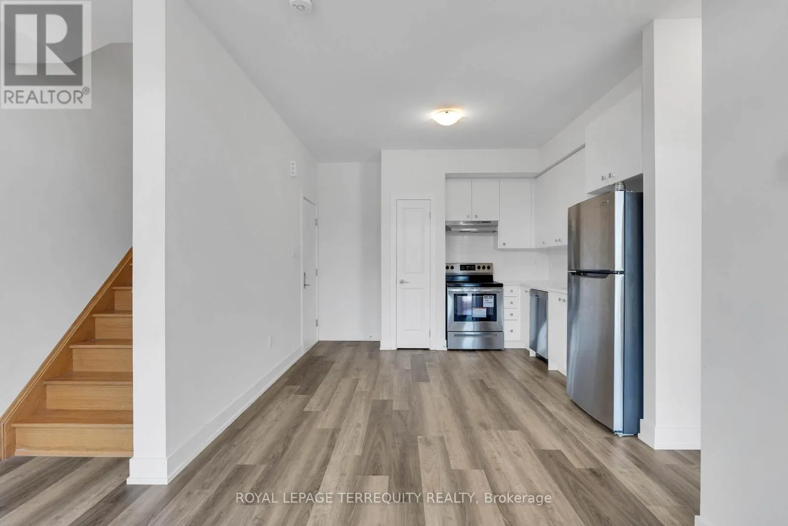 9 - 12860 YONGE STREET